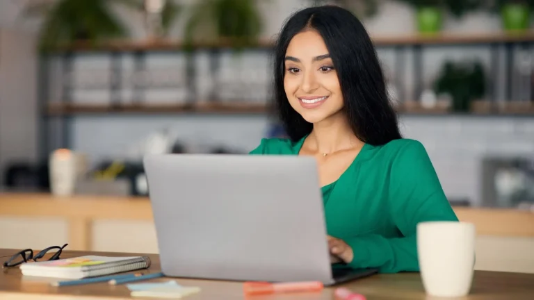 Online Jobs for Students for Your Professional Career